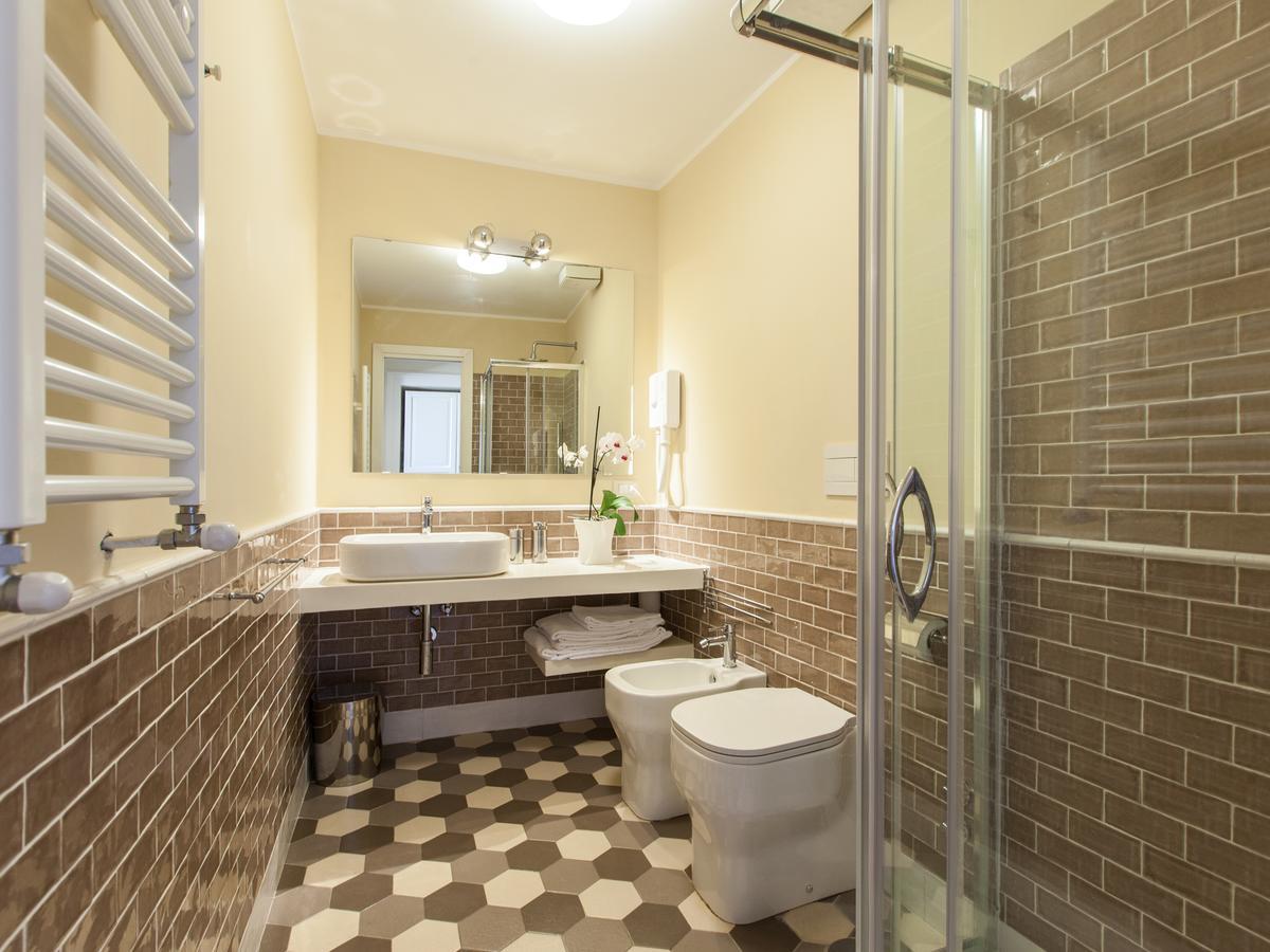 Residenza Maritti Contemporarysuite - Guest house Rome